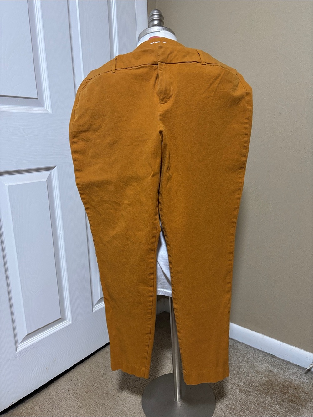 Old Navy Men's Chino Pants — Rust